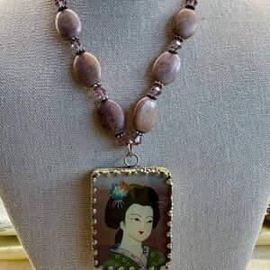 Double Sides Hand-Painted Geisha Glass Pendant Necklace